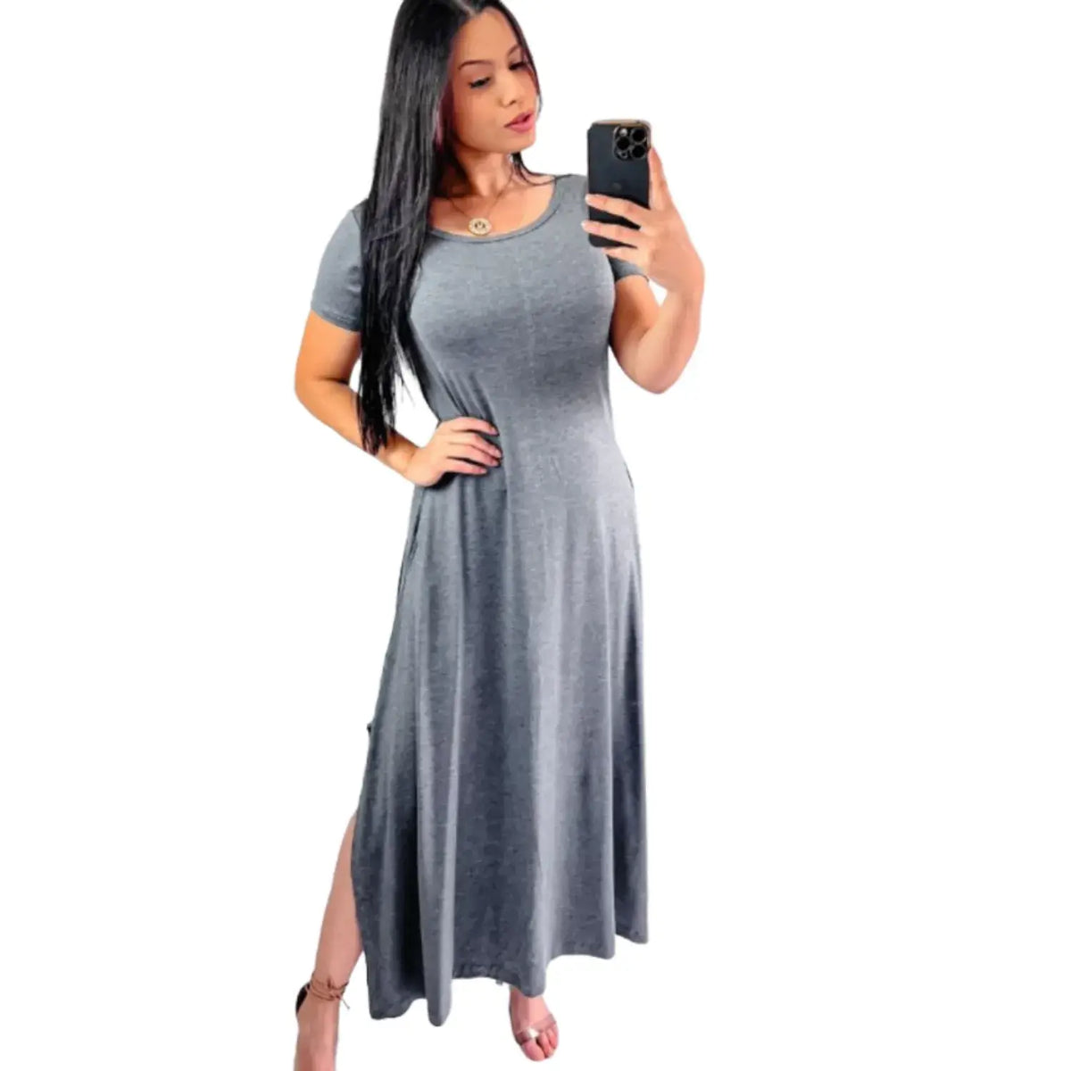 Vestido Longo Evasê com Fenda