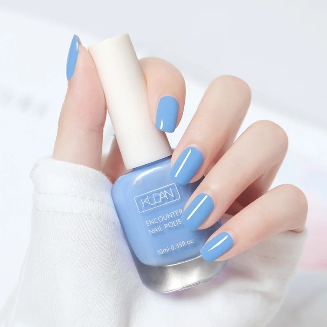 Esmalte em Gel à Base de Água com Verniz